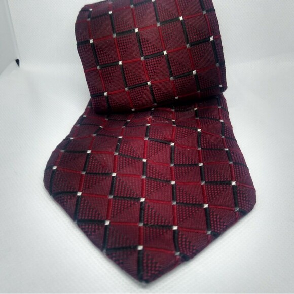 Roberto Villini Collezione Hand Made All Silk Maroon red black white - Picture 2 of 4